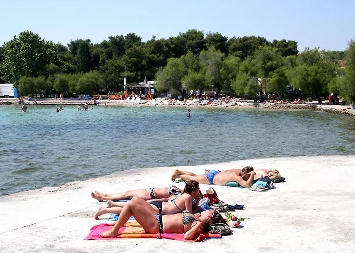 Guest house Apartments And Rooms By The Sea Vodice - 6182