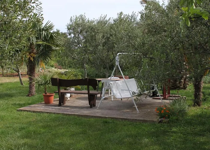 Guest house Apartments And Rooms By The Sea Vodice - 6182