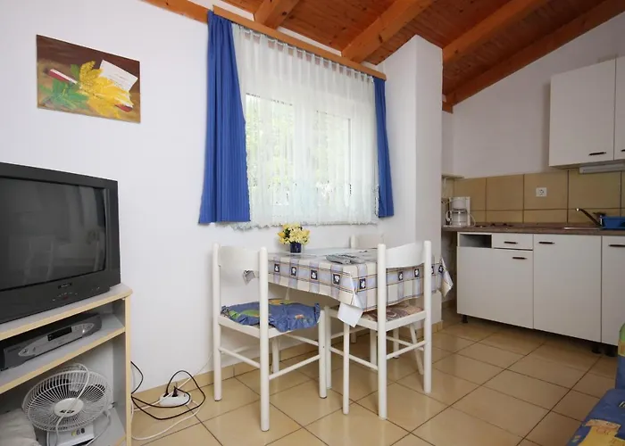 Guest house Apartments And Rooms By The Sea Vodice - 6182 Vodice